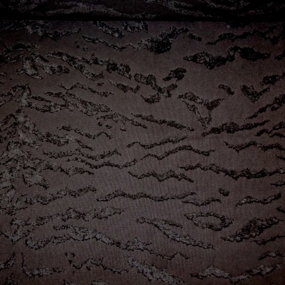 Beacon Hill Muffled Brook Color Ebony - Picture 8 of 8